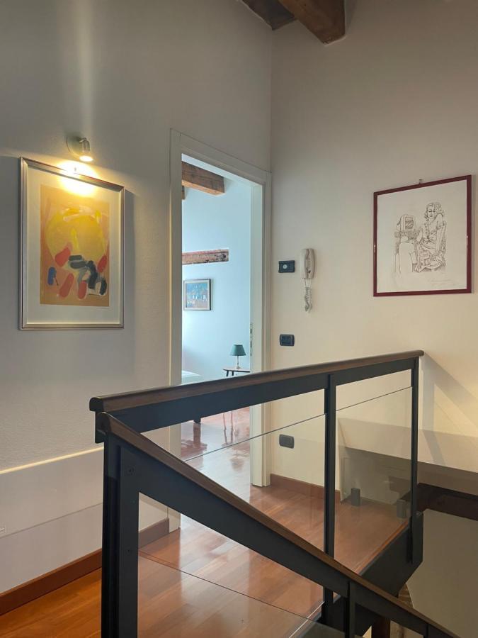 ヴェローナ Loft Ponte Pietraヴィラ エクステリア 写真